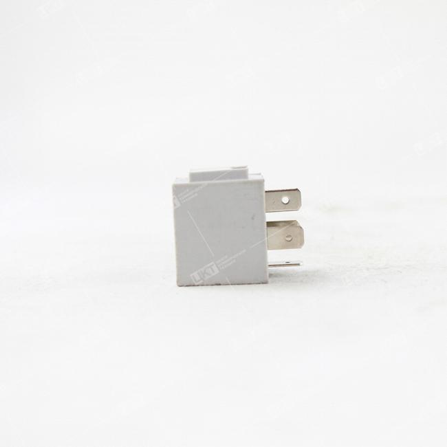 Фото: 3735095-C0101 Реле подъема стекла 3735095-C0101