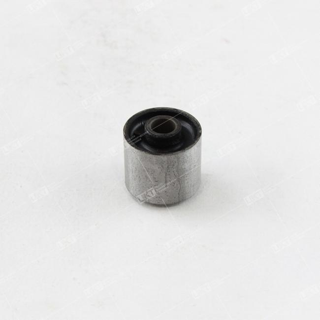 Фото: 5001145-C0100 Резиновая втулка нижнего кронштейна задней подвески кабины 5001145-C0100