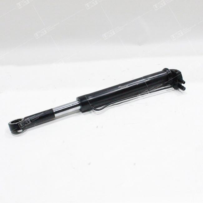 Фото: 5003010-C0100 Цилиндр подъема кабины (10501300) 5003010-C0100