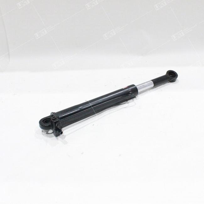 Фото: 5003010-C0100 Цилиндр подъема кабины (10501300) 5003010-C0100