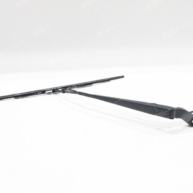 Фото: 5205012-C0100 Щеткодержатель правый и щетка в сборе 5205012-C0100