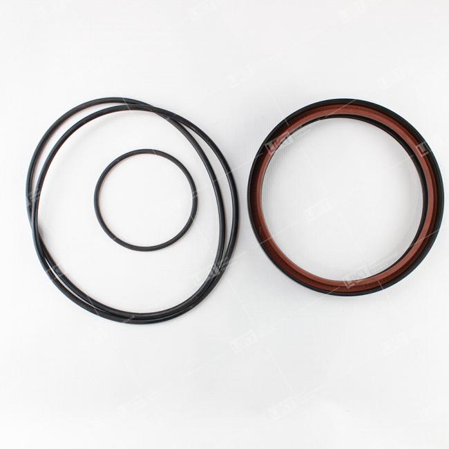 Фото: 99012340094/93 Манжета ступицы (задний и средний мост) 99012340094/93