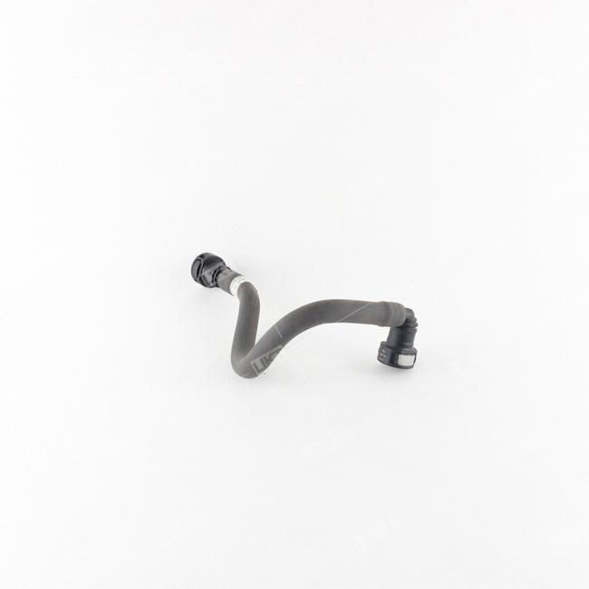 Фото: C3966128 Трубка топливная от фильтра к ТНВД короткая (ISLe) (10772800) C3966128