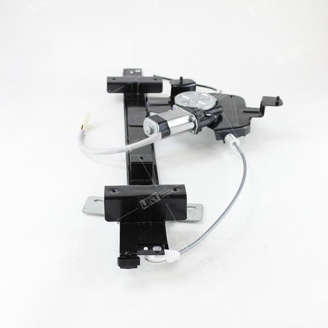 Фото: DZ14251330031 Стеклоподъемник левой двери (с электроприводом) DZ14251330031