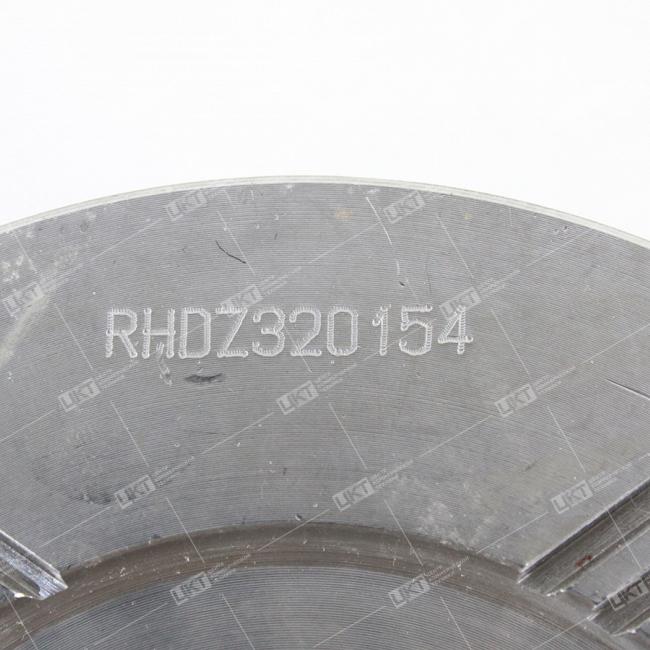 Фото: DZ9114320154  Фланец в сборе (выход средний мост) Ф180 DZ9114320154 