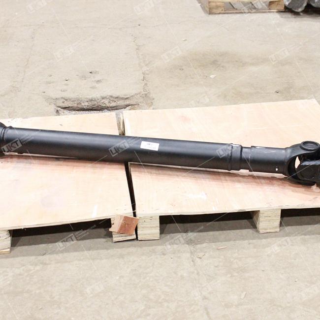 Фото: DZ91259312152 Вал карданный (от РК до переднего моста, 1520мм) DZ91259312152