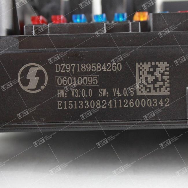 Фото: DZ97189584260 Блок предохранителей центральный SHACMAN X5000, 430