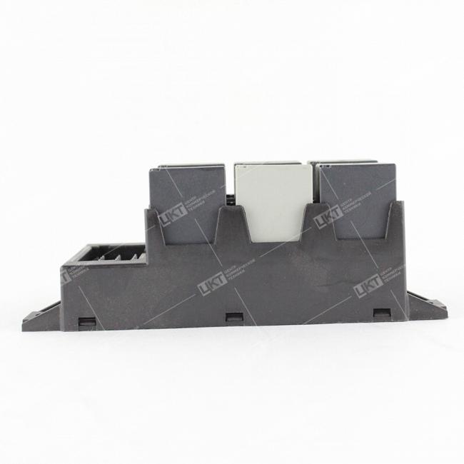 Фото: DZ97189584275 Блок реле и предохраниетелей SHACMAN X5000 (6 реле)