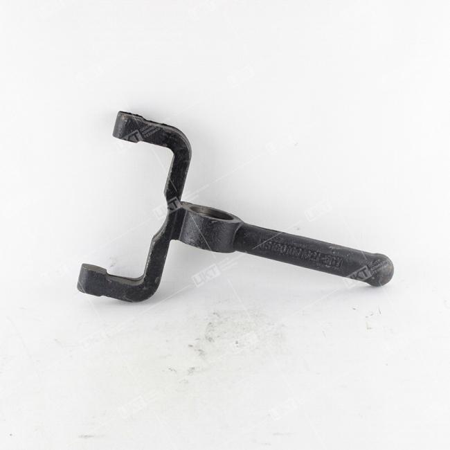 Фото: JS180-1601021-5 Вилка выключения сцепления (широкая) JS180-1601021-5