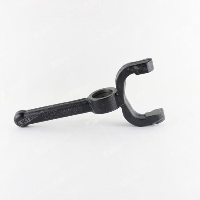 Фото: JS180-1601021-6 Вилка подшипника сцепления (12JS160T,12JS200T) SH F3000 JS180-1601021-6