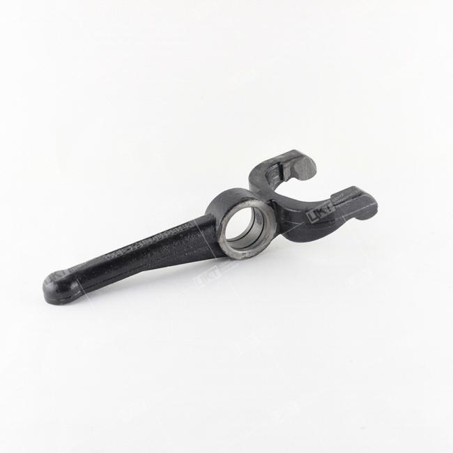 Фото: JS180-1601021-6 Вилка подшипника сцепления (12JS160T,12JS200T) SH F3000 JS180-1601021-6