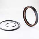 Фото: 99012340094/93 Манжета ступицы (задний и средний мост) 99012340094/93